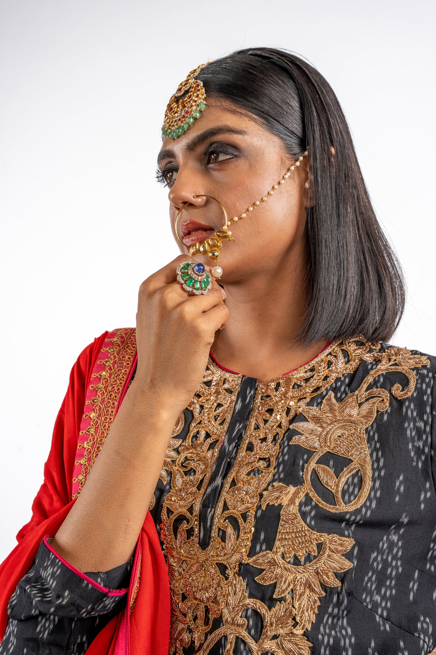 Noir Royale Embroidered Kurta Set