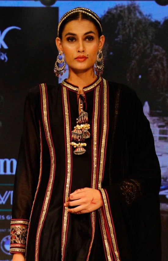 Black Anarkali