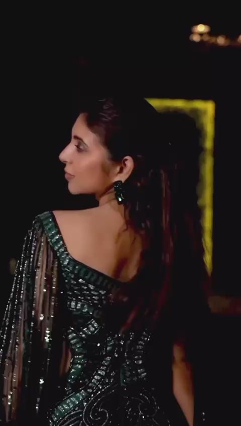Load and play video in Gallery viewer, Emerald Green Sequin Gown
