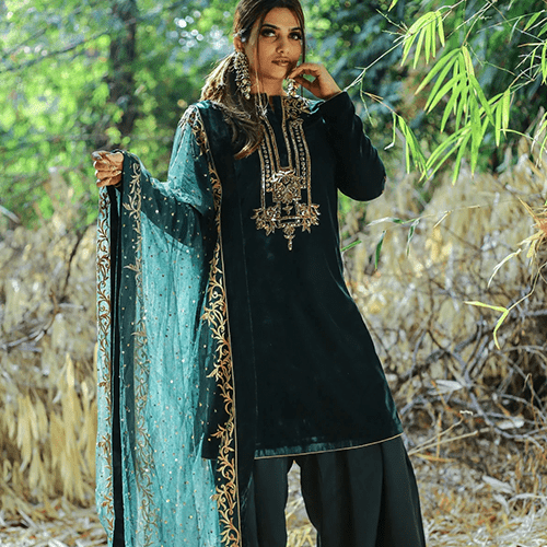 Emerald Green Threadwork Short Suit